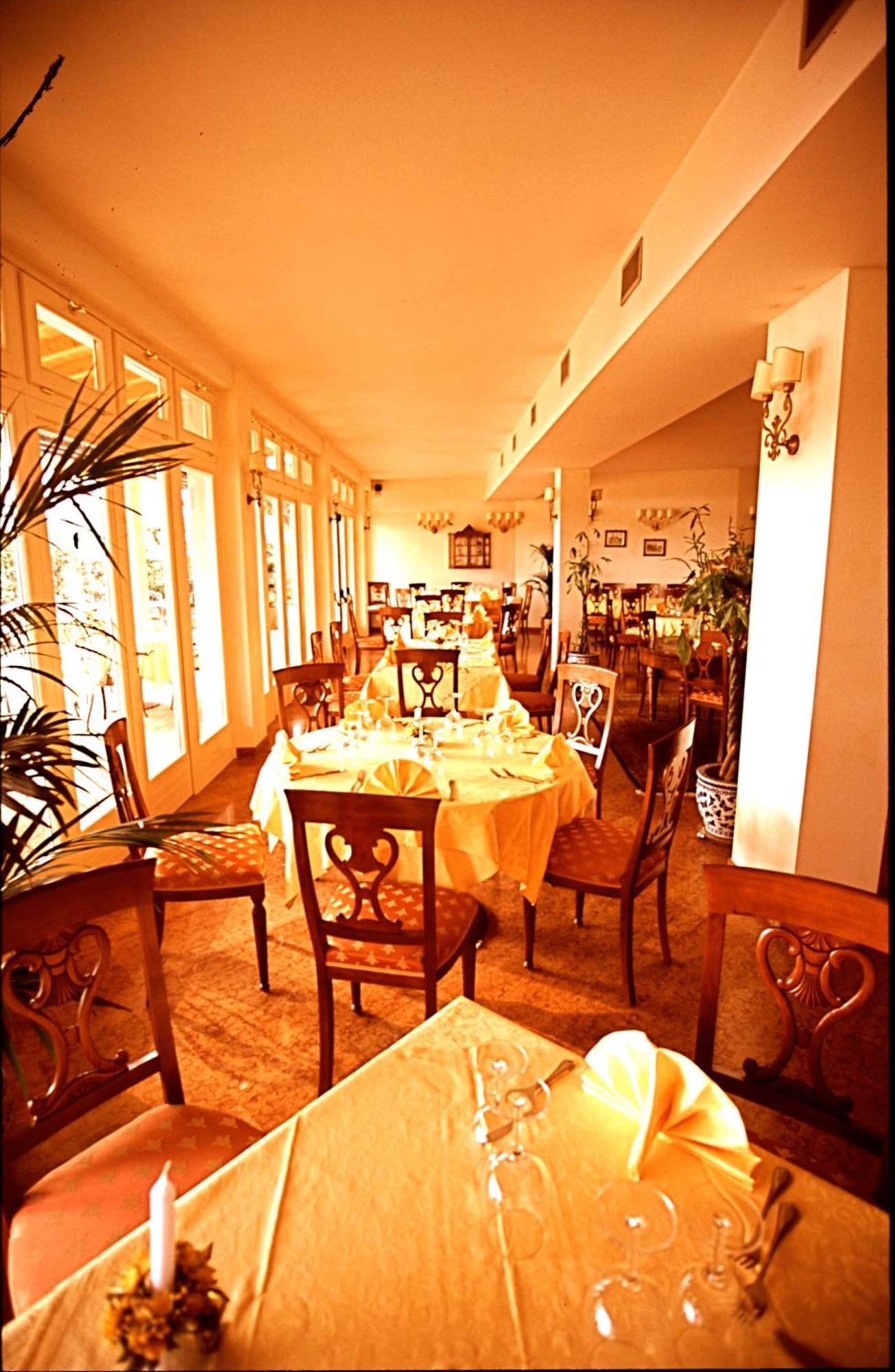 Hotel La Dolce Vita Cavaion Veronese Exterior photo