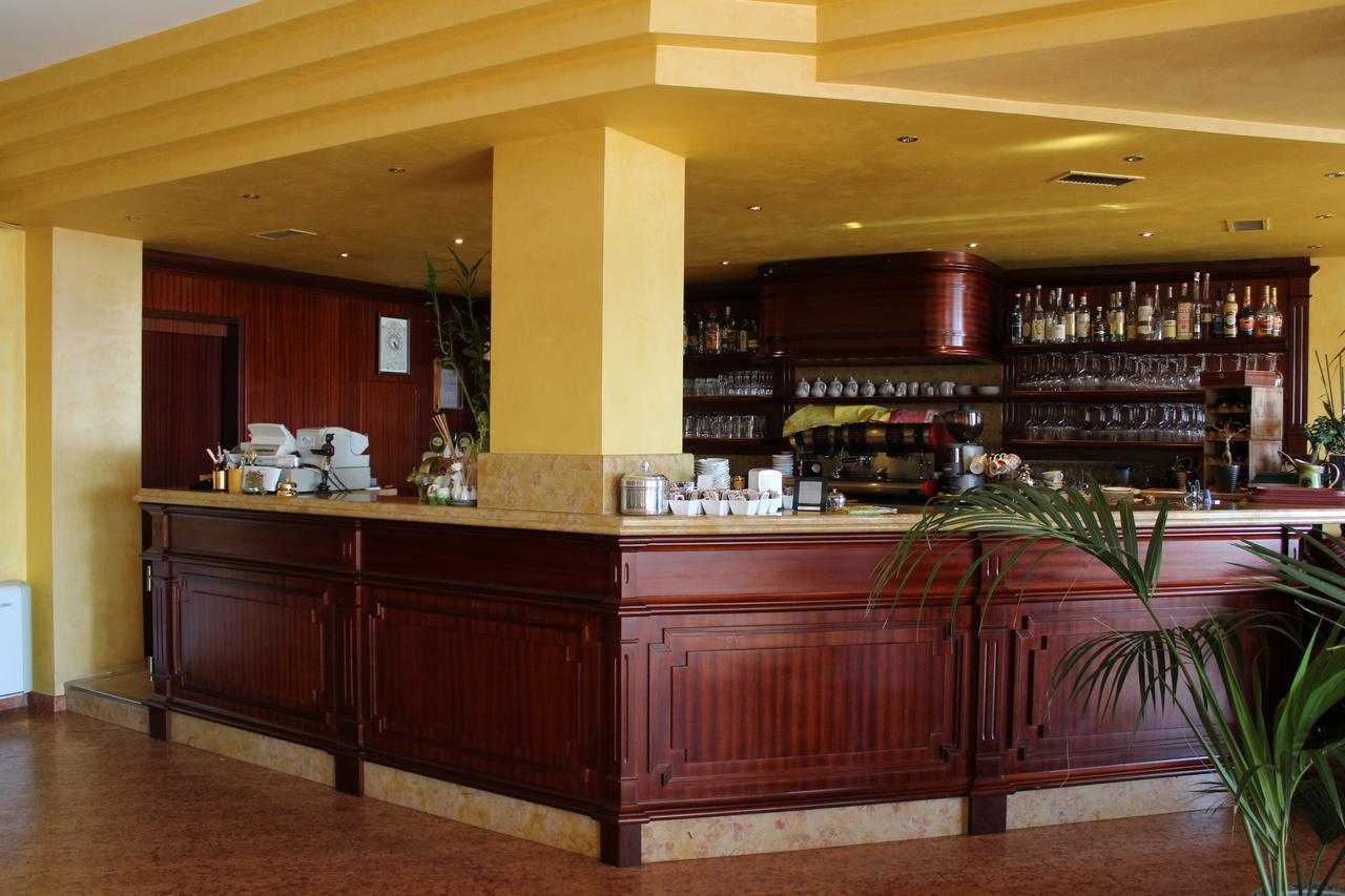 Hotel La Dolce Vita Cavaion Veronese Exterior photo